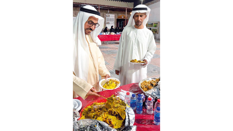 المائدة العامرة زيّنت الاحتفالية بجمعية &laquo;شمل&raquo; في رأس الخيمة. من المصدر