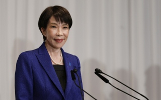 الصورة: إعادة تسمية تاكايتشي رئيسة لوزراء اليابان بعد فوز حزبها بالانتخابات