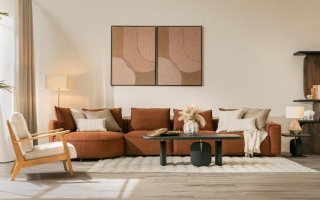 الصورة: "شاتلز آند مور" تطلق تصاميم عصرية تعزّز التواصل بين الناس