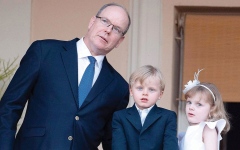 الصورة: أمير موناكو أب لـ 4 أبناء.. والعرش لوريث واحد&nbsp;