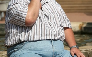 الصورة: طبيب ألماني يحذر الرجال من هذه الأعراض: عليكم بقياس مستويات التستوستيرون