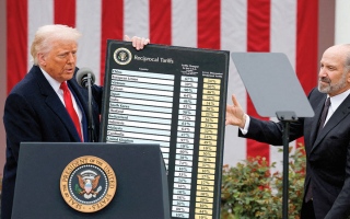 الصورة: رسوم ترامب الجمركية الجديدة تدخل حيز التنفيذ