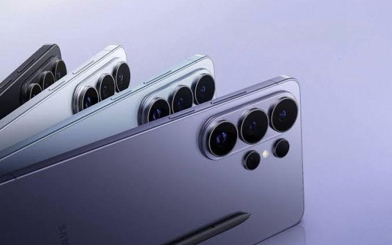 الصورة: "سامسونغ" تطلق سلسلة هواتف "غالاكسي إس 26"