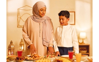 الصورة: الخوف من خذلان الأسرة يدفع أطفالاً إلى صيام مُهدد بـ &laquo;مضاعفات صحية خطرة&raquo;