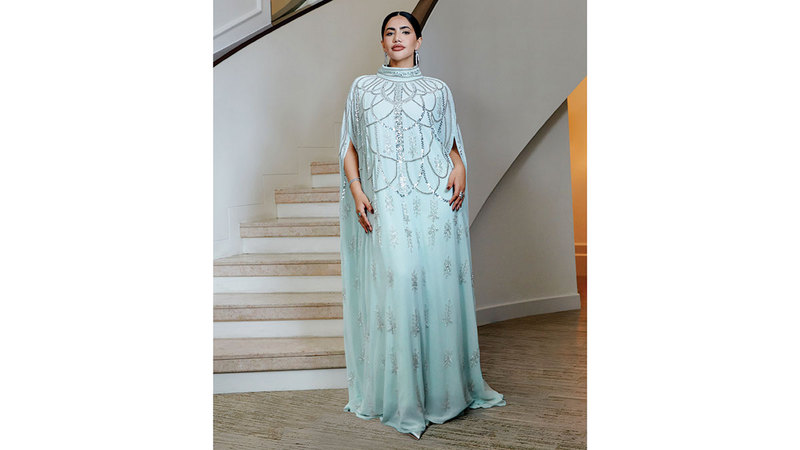 أزياء رمضان تتسم بالحشمة والتصاميم الهادئة. من المصدر