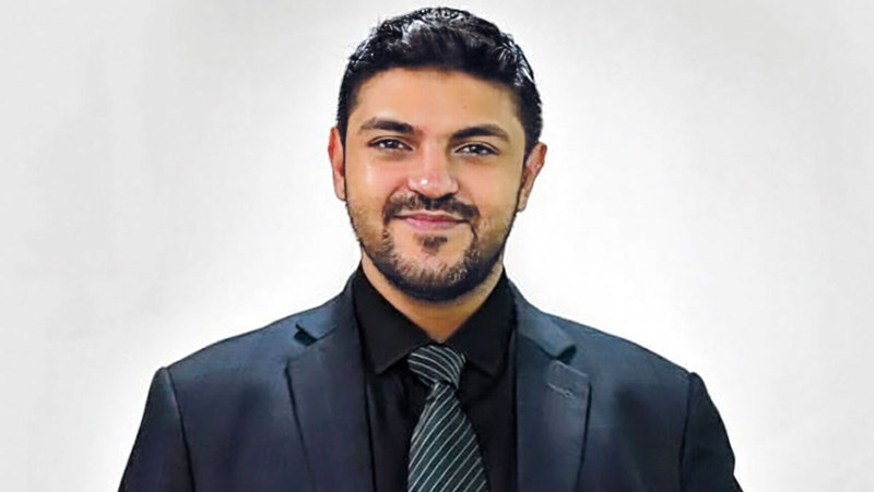 فيجاي فاليشا: الإمارات تتمتع بهياكل اقتصادية قوية، تعزز ثقة المستثمرين حتى في ظل التوترات الإقليمية.