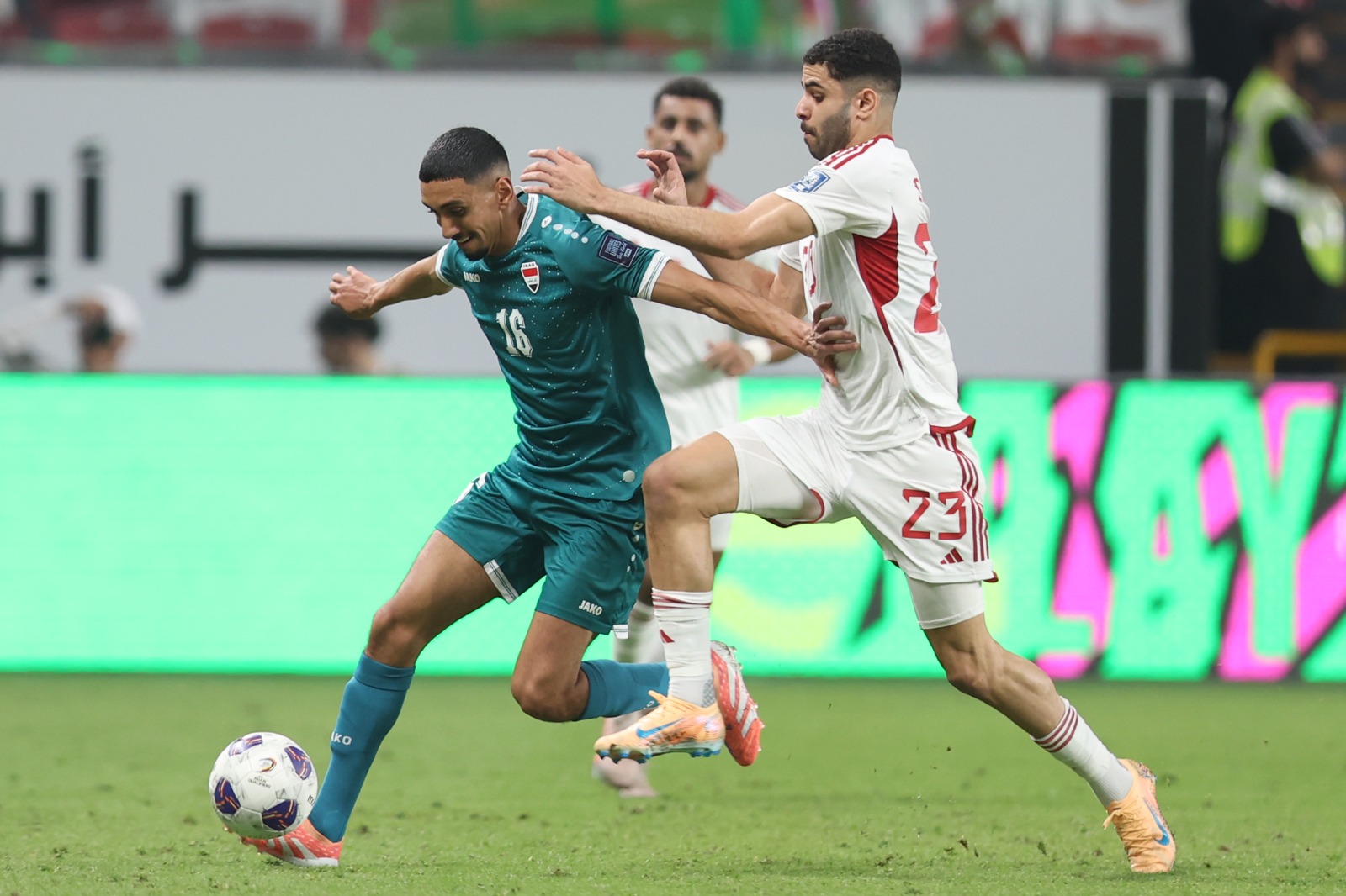 صحيفة "الغارديان" نقلاً عن مصدر في "فيفا": الإمارات مرشحة للتأهل إلى مونديال 2026 إذا انسحبت إيران