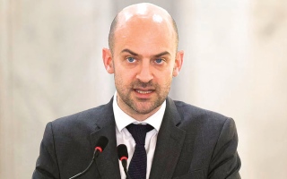 الصورة: فرنسا تستعد لتسيير رحلات لإعادة مواطنيها العالقين في المنطقة