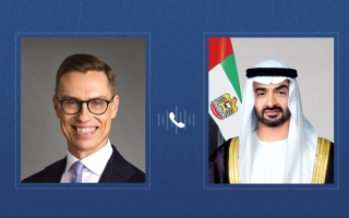 الصورة: رئيس الدولة يتلقى اتصالاً هاتفياً من الرئيس الفنلندي أكد خلاله التضامن مع الإمارات إثر الاعتداءات الإيرانية