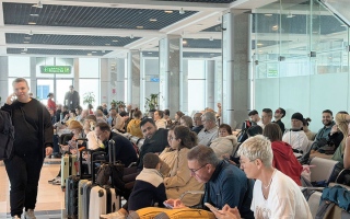 الصورة: &laquo;الفجيرة الدولي&raquo; يسيّر رحلات عارضة بالشراكة مع &laquo;طيران السلام&raquo;