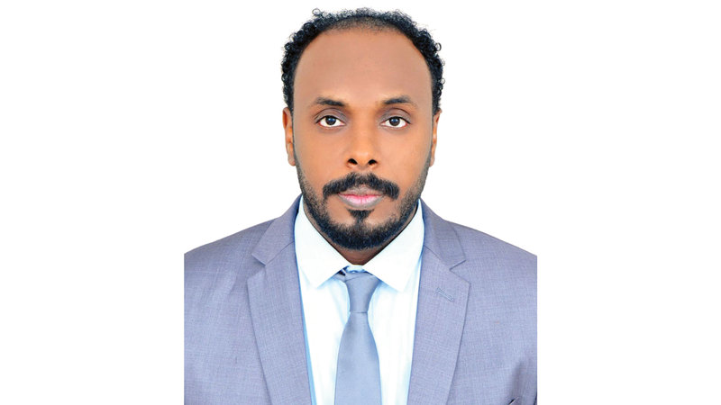 محمد عثمان: نقف صفاً واحداً مع بواسل الوطن دفاعاً عن الأرض التي منحتنا الأمان والحياة الكريمة.