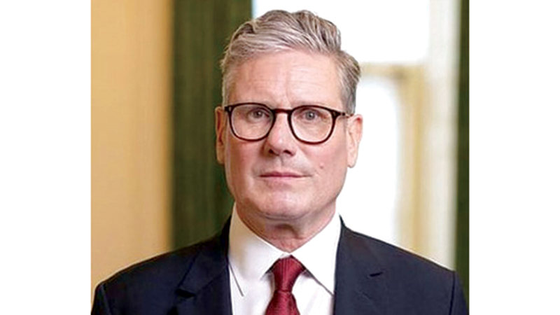 كير ستارمر: بريطانيا تُجدّد تضامنها مع دولة الإمارات، وإدانتها الاعتداءات الإيرانية السافرة على أراضيها.