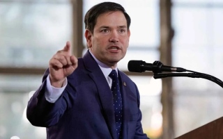 الصورة: وزير الخارجية الأميركي: إيران تحاول "أخذ العالم رهينة"