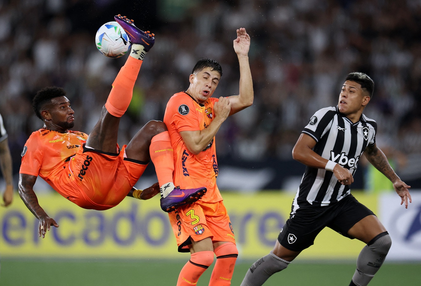 برشلونة أمام نيوكاسل.. سيء في الأداء ومحظوظ بالنتيجة!