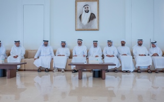 الصورة: حمدان بن محمد يقدّم واجب العزاء في شهيد الوطن والواجب سعيد راشد البلوشي