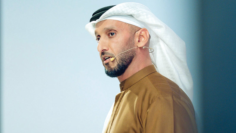 عبدالله آل حامد: البصمة الرقمية لكل إماراتي يجب أن تعكس قيم &laquo;عيال زايد&raquo; في النبل والترفع والثقة بالنفس.