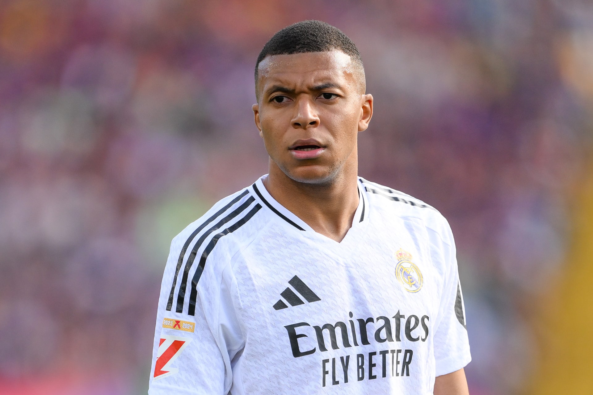 هل يمنع ريال مدريد مبابي من الالتحاق بمعسكر فرنسا المقبل؟