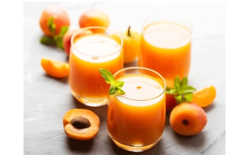 الصورة: &laquo;قمر الدين&raquo;.. ضيف رمضاني يتصدر المائدة و&laquo;الجدل&raquo;