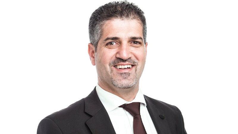 أمجد نصر: تأجيل الأقساط مبادرة إيجابية في إطار المسؤولية المجتمعية، لكنه حق تقديري للبنك، والأفضل للمتعامل عدم اللجوء إليه إلا عند الضرورة.