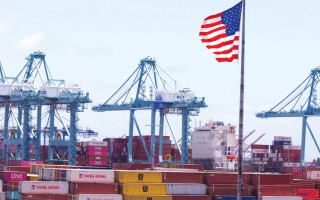 الصورة: الحرب تهدد بدفع الاقتصاد الأميركي &laquo;المتعثر&raquo; إلى حافة الهاوية