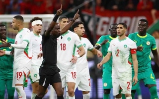 الصورة: المغرب سعيد بمنحه "الكأس السمراء".. والسنغال يرد على القرار: "عار على إفريقيا"