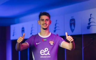 الصورة: "دعوة دولية" تهدد مدافع العين راتنك بفقدان صفة اللاعب المقيم