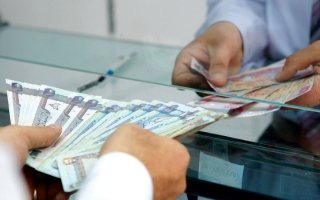 الصورة: &laquo;أبوظبي الأول&raquo; يدعم أبطال خط الدفاع الأول بحزمة مزايا وتسهيلات مالية