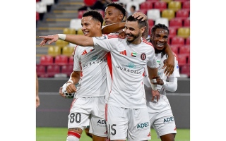 الصورة: قمة العيد.. طموح الجزيرة يصطدم بخبرة شباب الأهلي