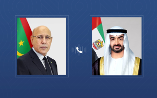 الصورة: رئيس الدولة والرئيس الموريتاني يتبادلان هاتفياً التهاني بعيد الفطر