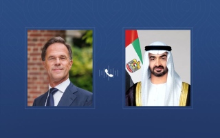 رئيس الدولة وأمين عام حلف 