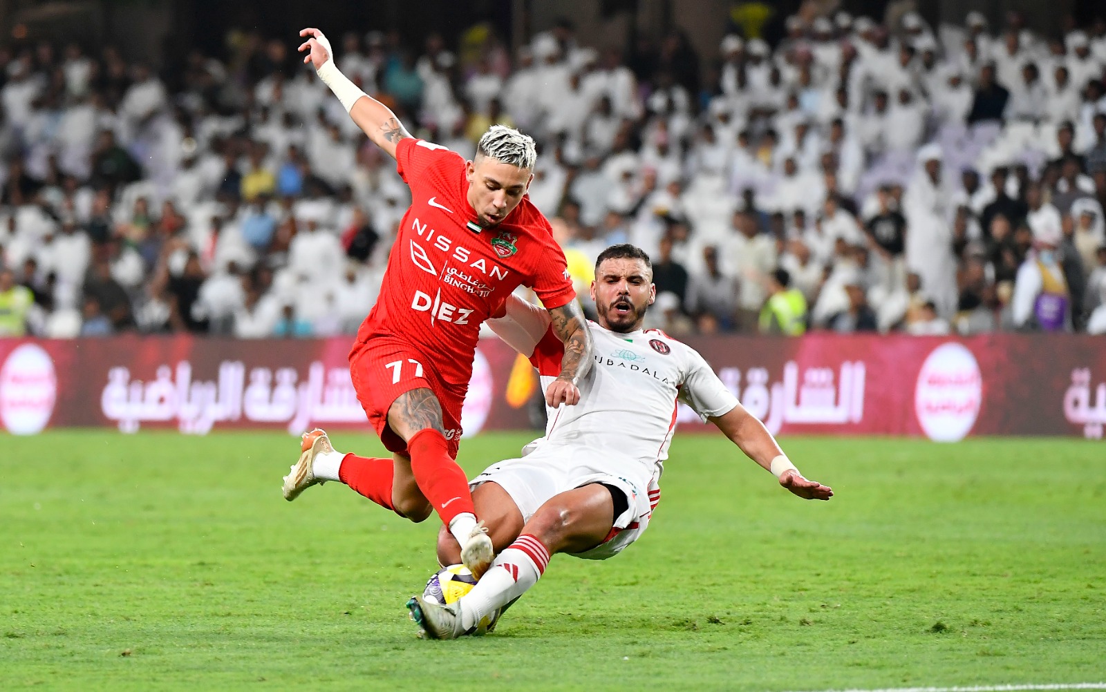 لجنة الانضباط تعاقب مدرباً للتلفظ على الكادر الفني للفريق المنافس