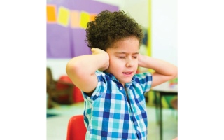 «دبي للتوحد» ينقل البيئة العلاجية إلى طلابه عبر منصات تفاعلية