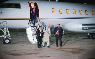 الإمارات تستضيف عملية الإفراج عن مواطن أميركي من أفغانستان