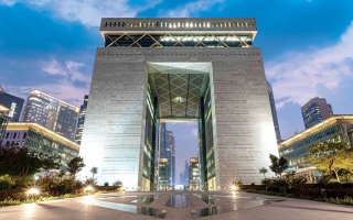 الصورة: دبي تتقدّم إلى المركز السابع في مؤشر المراكز المالية العالمية