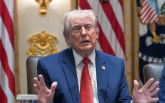 الصورة: البيت الأبيض: ترامب يعتزم عقد صفقة مع إيران قبل 6 أبريل