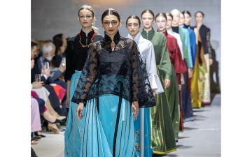 الصورة: &laquo;أسبوع الموضة في سكوبيه&raquo;.. مساحة للتصاميم والهويات الثقافية