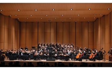 الصورة: &laquo;من الشاشة إلى المسرح&raquo;.. رحلة إبداعية في ذكريات عزيزة على الإماراتيين