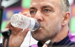 الصورة: كيف يعوض برشلونة غياب رافينيا؟ الإجابة عند فليك