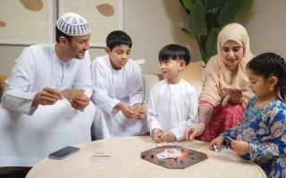 الوقت النوعي.. استثمار أسري يبني شخصية الأبناء ويحسّن توازنهم النفسي