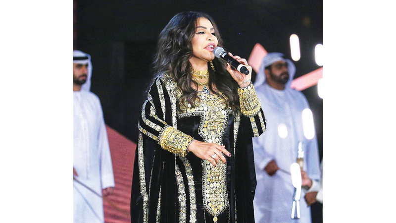 أحلام: قواتنا المسلحة، براً وبحراً وجواً، أنتم حماة الوطن وجنوده البواسل، والسد العالي أمام الأعادي.