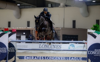 الصورة: "فرسان الإمارات" يشاركون في بطولة العالم لقفز الحواجز بألمانيا