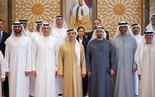 منصور بن زايد يترأس اجتماع مجلس إدارة شركة مبادلة للاستثمار