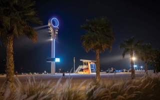 الصورة: خطة لتوسيع نطاق شواطئ السباحة الليلية في دبي