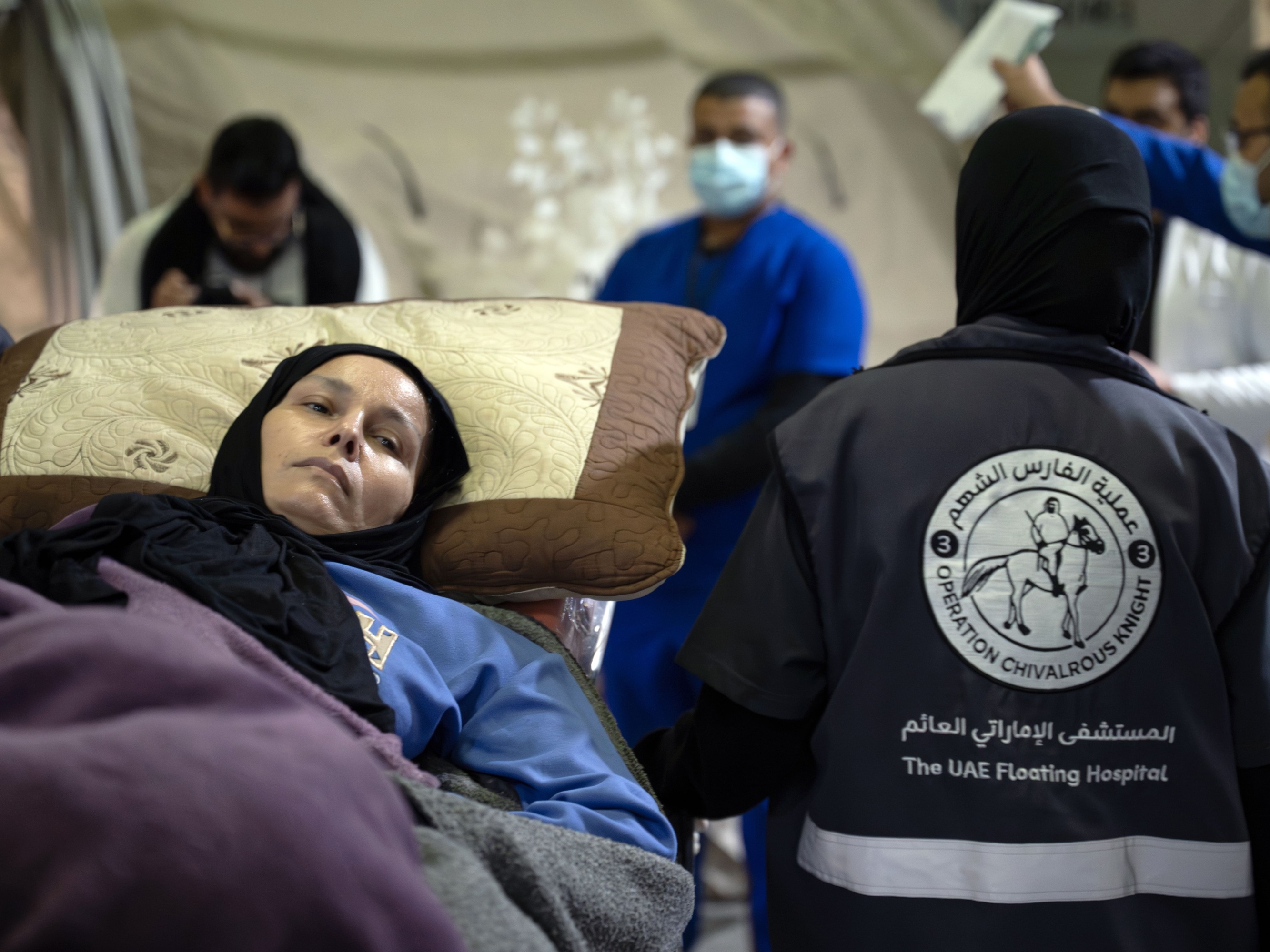 المستشفى الإماراتي العائم يستقبل 5 مرضى جدد من غزة المستشفى الإماراتي العائم يستقبل 5 مرضى جدد من غزة