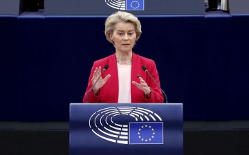 الصورة: أورسولا فون دير: أزمة الشرق الأوسط كلفت الأوروبيين 22 مليار يورو خلال 44 يوماً