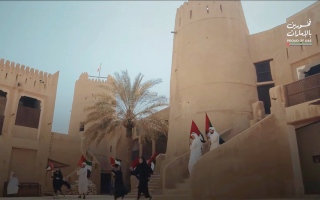 الصورة: رسائل من القلب بصوت حسين الجسمي.. تجدّد &laquo;العهد إماراتي&raquo; والفخر &laquo;يا عَلَمنا&raquo;