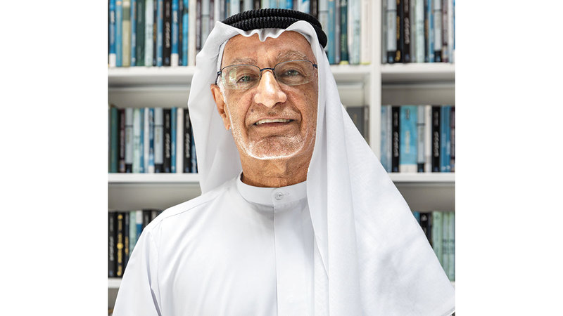 عبدالخالق عبدالله: أدب المقال على وشك الدخول في مرحلة جديدة، والاختيار بين المقالات المُشارِكة شكّل مهمة صعبة، نظراً للتقارب في تميزها.