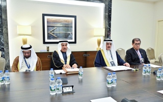 الصورة: رؤساء البرلمانات الخليجية يبحثون توحيد الموقف ضد الاعتداءات الإيرانية خلال اجتماع إسطنبول