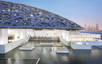 الصورة: &laquo;اللوفر أبوظبي&raquo; يواصل استكشاف الروابط الثقافية المشتركة