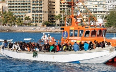 الصورة: التسوية القانونية الجماعية للمهاجرين في إسبانيا اختبار للحكومة